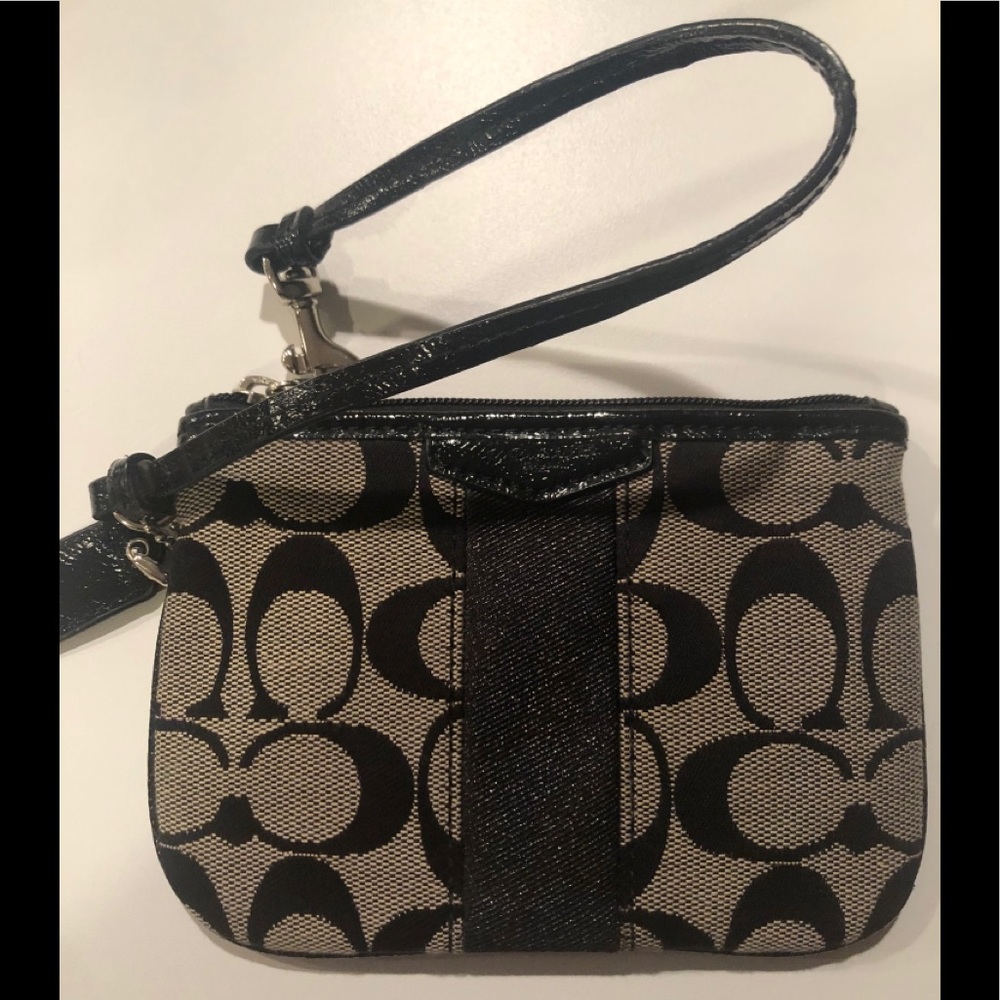 EUC Coach wristlet